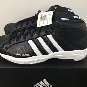 Adidas Pro Model 2G